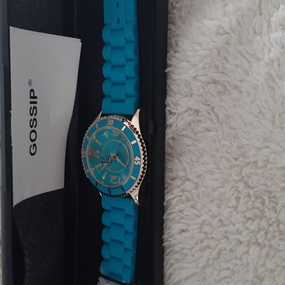 GOSSIP TURQUOISE SILICONE STRAP WATCH - Picture 1 of 7